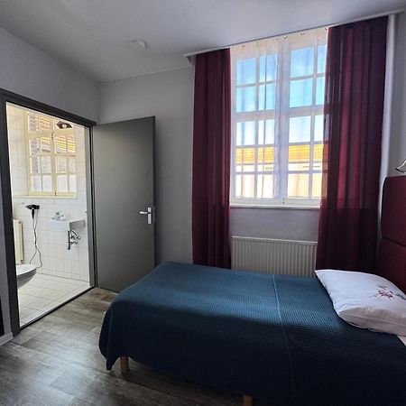 B&B Maria Hart Weert Exterior foto
